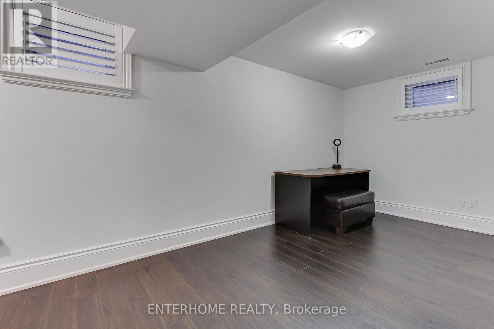 58 Firwood Crescent, Toronto, Ontario  M9B 5J2 - Photo 34 - W12008770