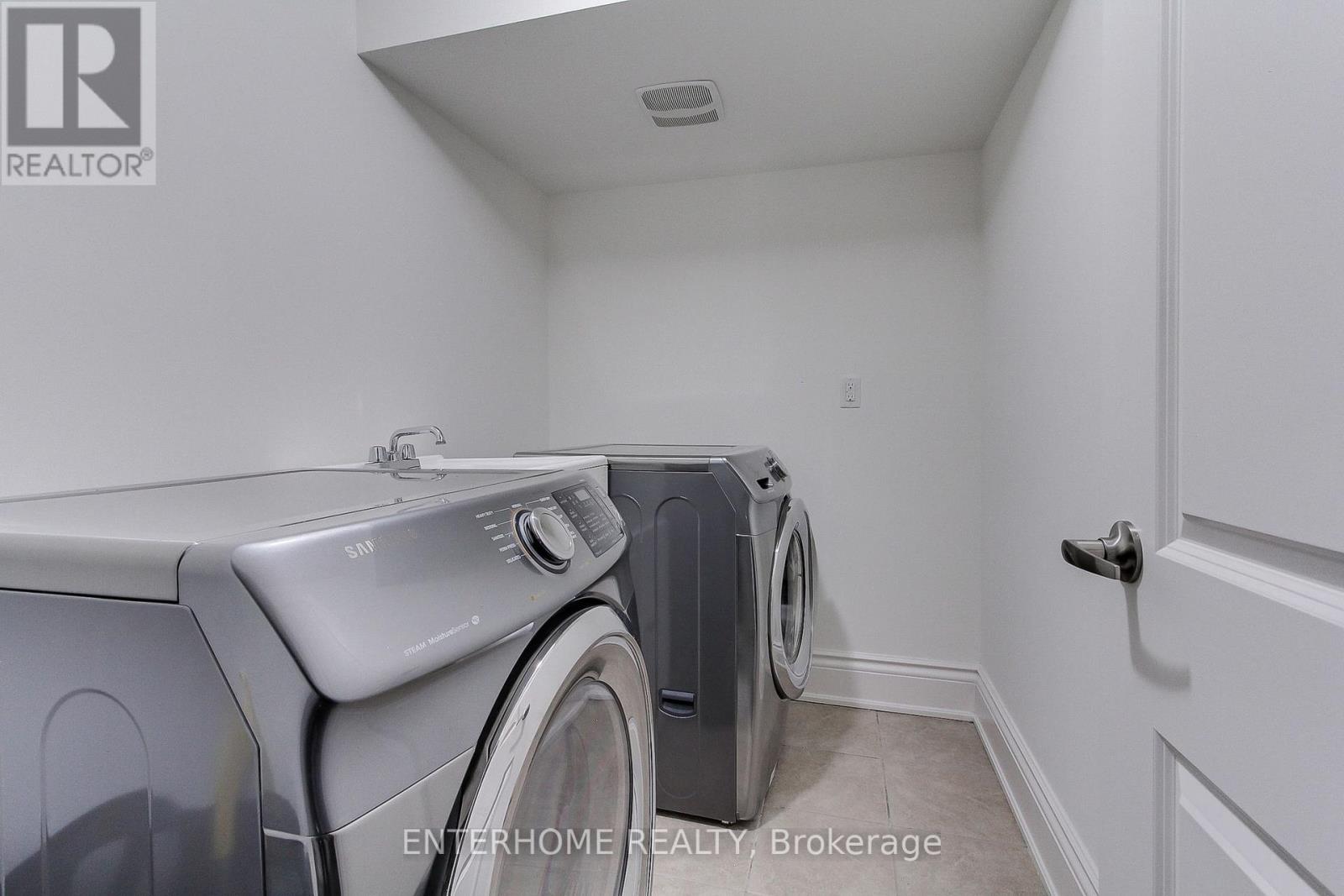 58 Firwood Crescent, Toronto, Ontario  M9B 5J2 - Photo 36 - W12008770