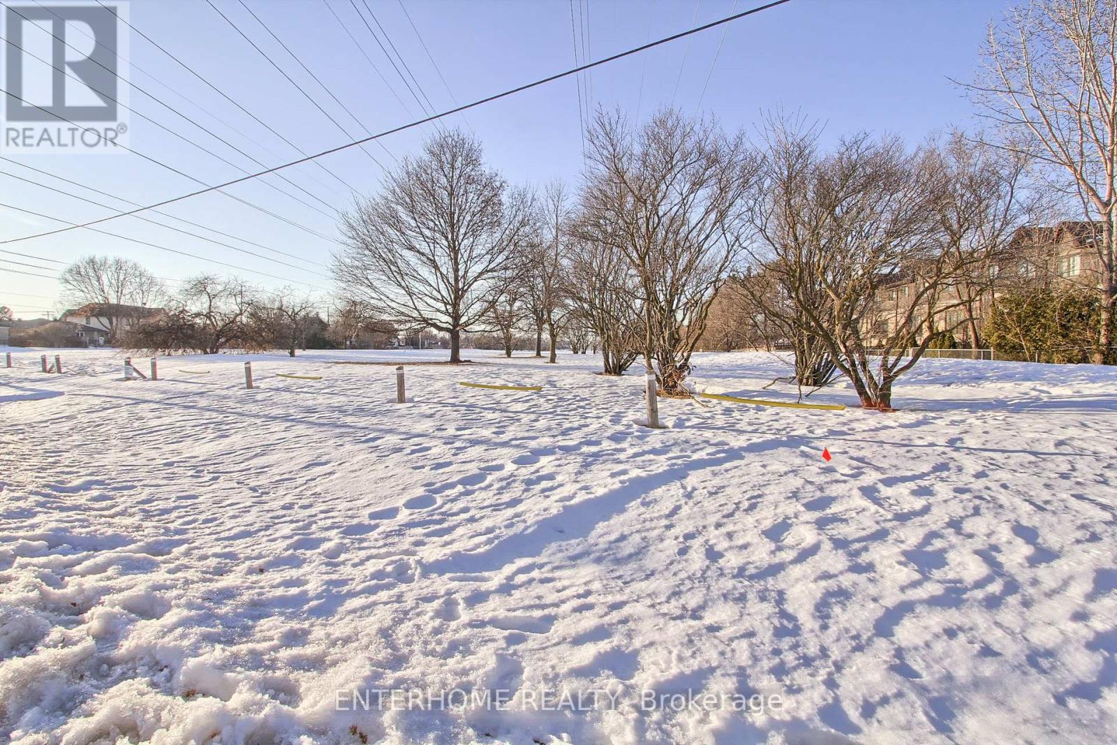 58 Firwood Crescent, Toronto, Ontario  M9B 5J2 - Photo 8 - W12008770
