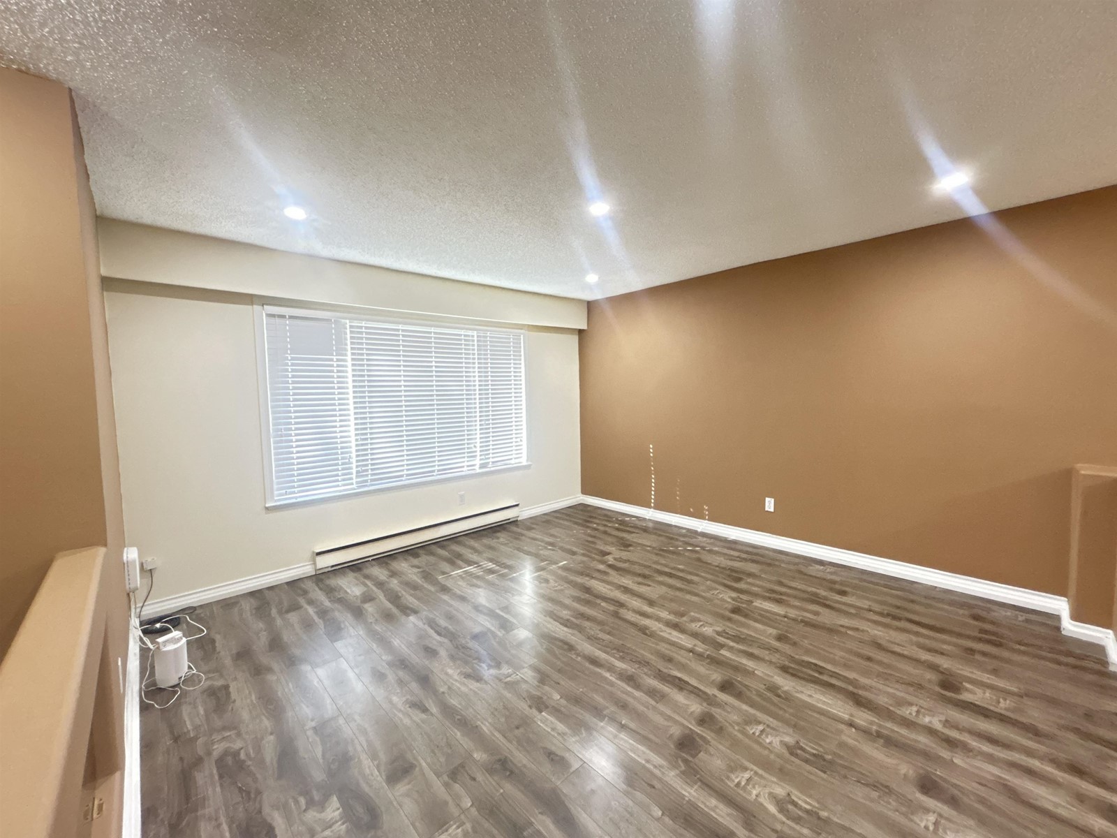 2014 Eldorado Place, Abbotsford, British Columbia  V2S 5K4 - Photo 8 - R2973756