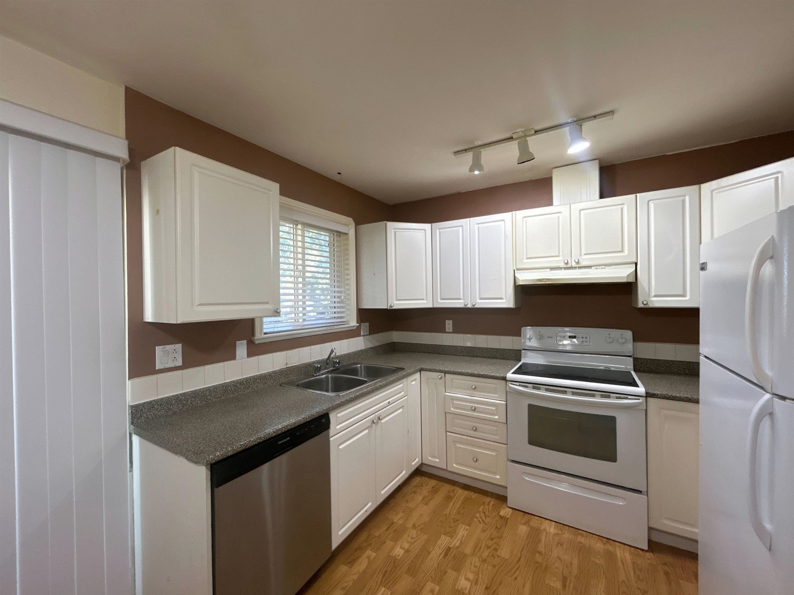 2014 Eldorado Place, Abbotsford, British Columbia  V2S 5K4 - Photo 10 - R2973756
