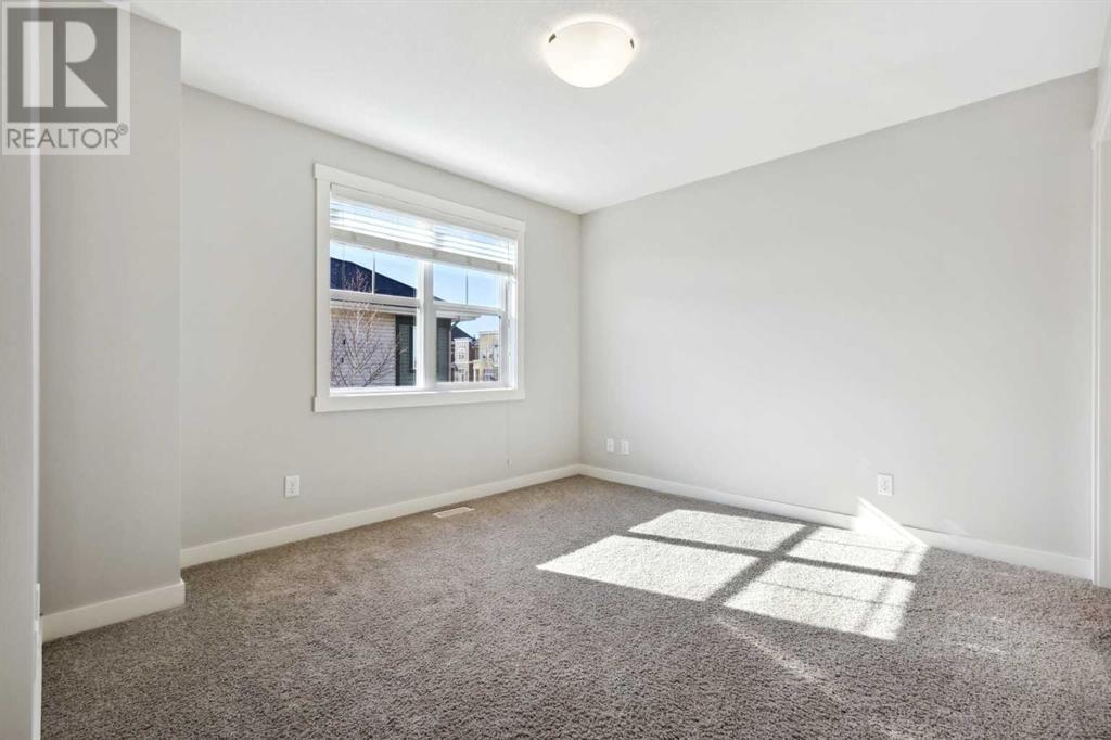 305 Mckenzie Towne Gate Se, Calgary, Alberta  T2Z 1C8 - Photo 11 - A2199317