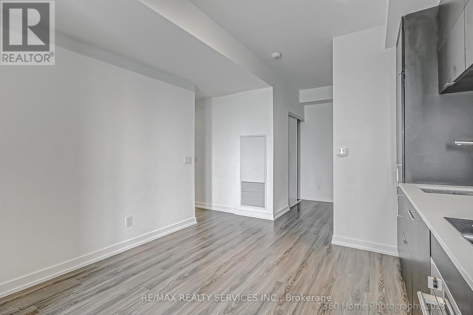 1719 - 20 Edward Street, Toronto, Ontario  M5G 1C9 - Photo 14 - C12008852