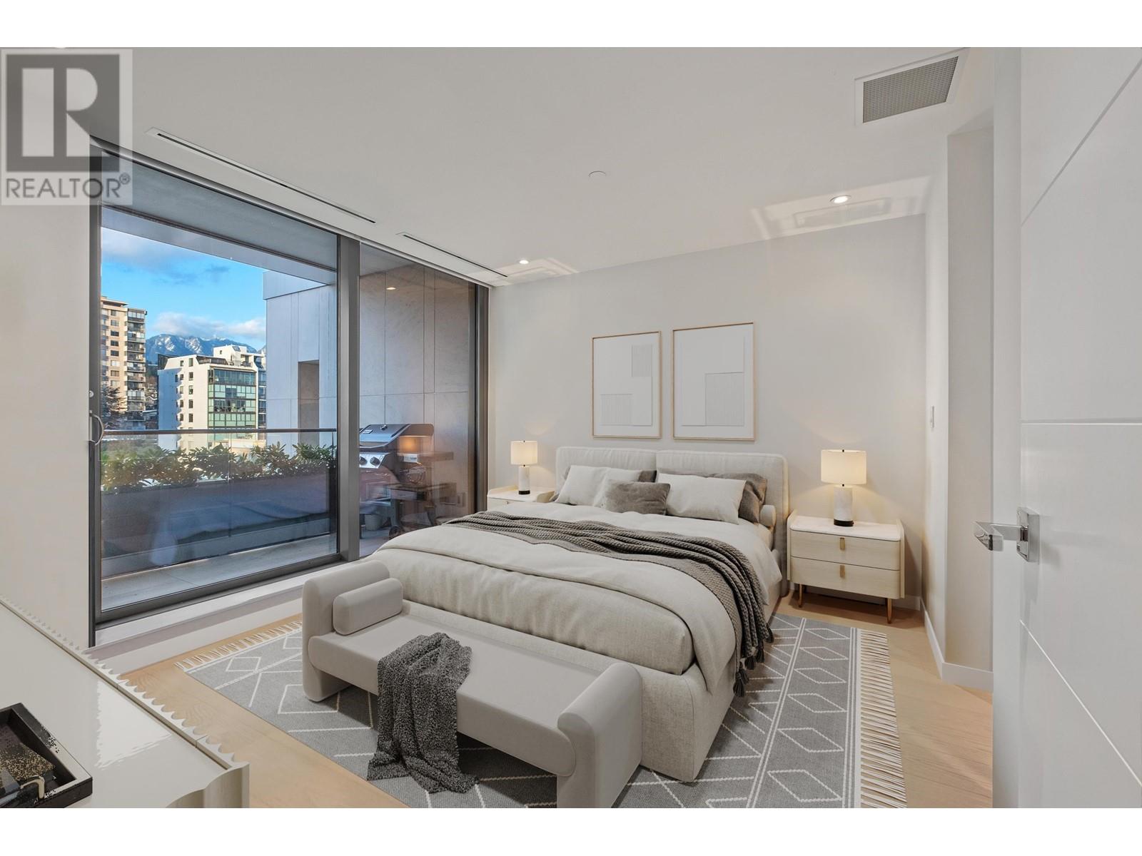 Listing Picture 9 of 22 : 507 1327 BELLEVUE AVENUE, Vancouver / 溫哥華 - 魯藝地產 Yvonne Lu Group - MLS Medallion Club Member