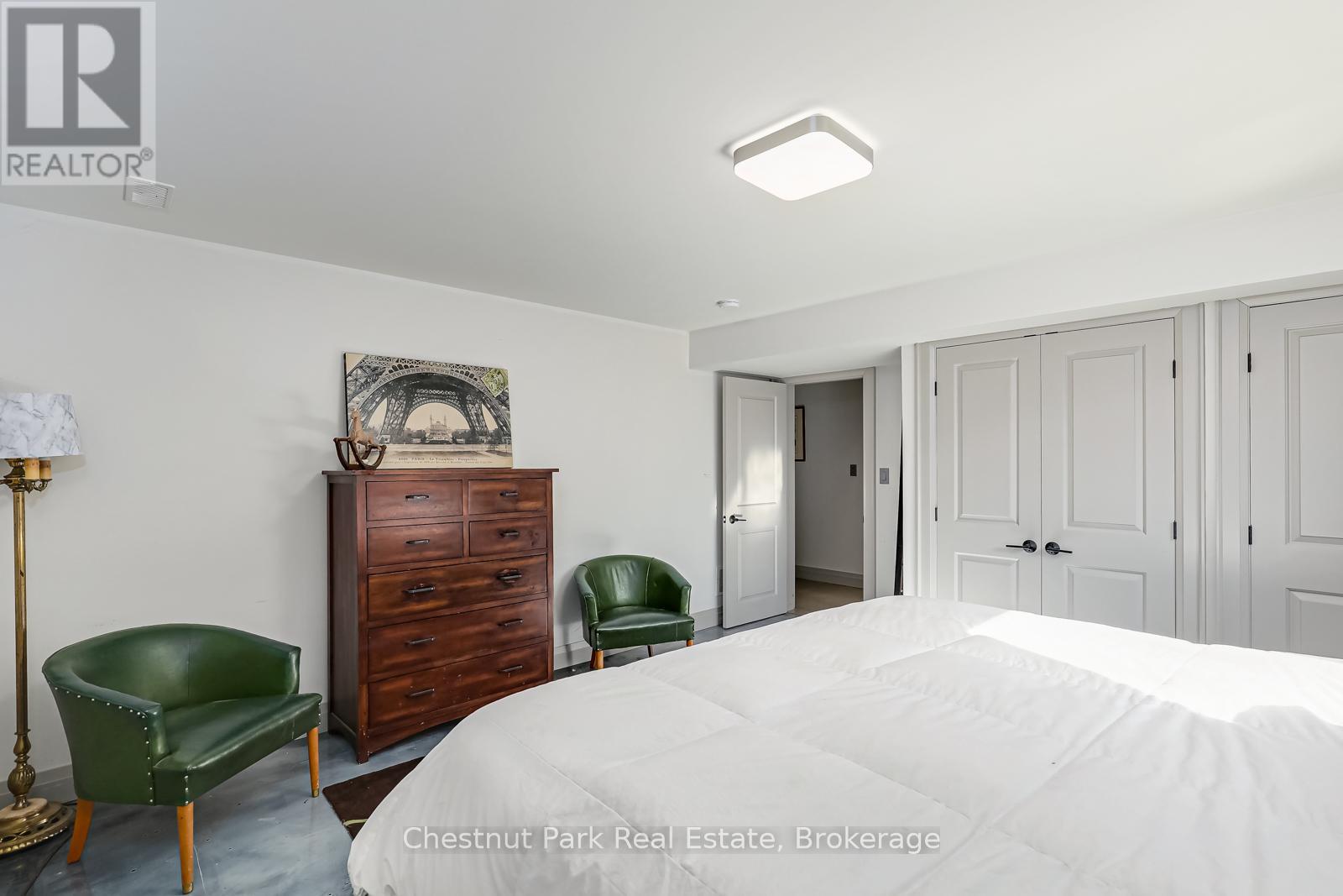 8610 Poplar Side Road, Clearview, Ontario  L9Y 3Y9 - Photo 42 - S12008858