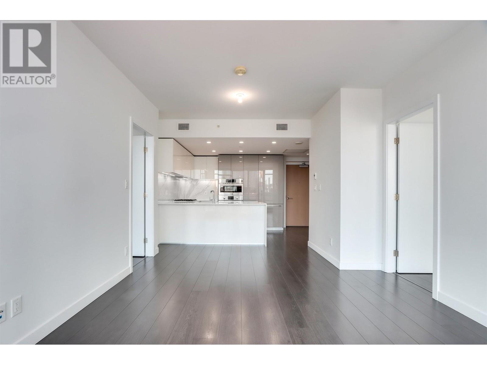 Listing Picture 15 of 35 : 1505 2085 SKYLINE COURT, Burnaby / 本拿比 - 魯藝地產 Yvonne Lu Group - MLS Medallion Club Member