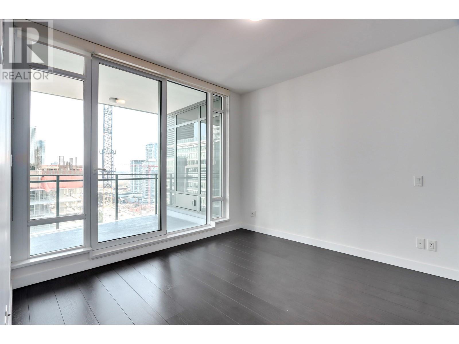 Listing Picture 20 of 35 : 1505 2085 SKYLINE COURT, Burnaby / 本拿比 - 魯藝地產 Yvonne Lu Group - MLS Medallion Club Member