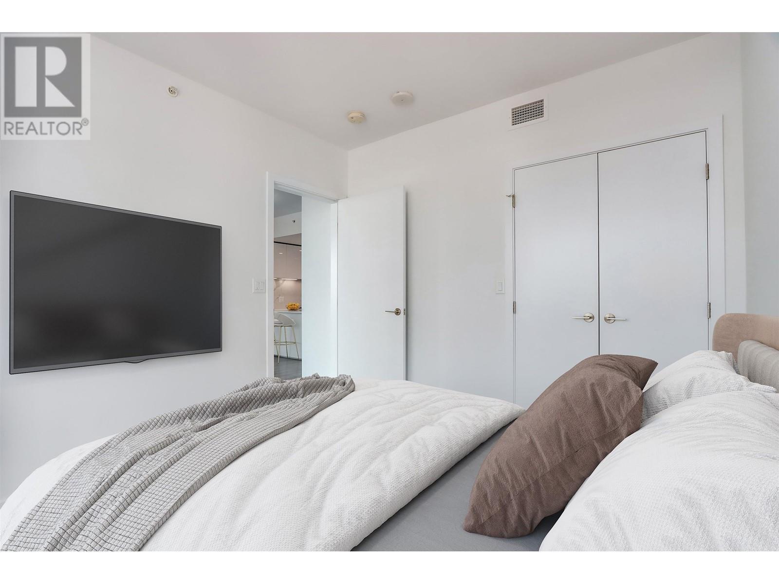 Listing Picture 10 of 35 : 1505 2085 SKYLINE COURT, Burnaby / 本拿比 - 魯藝地產 Yvonne Lu Group - MLS Medallion Club Member