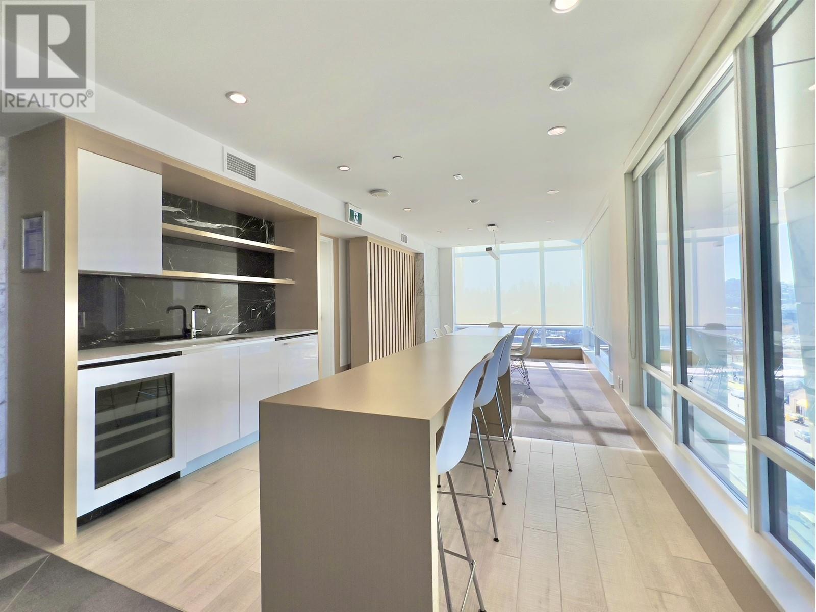 Listing Picture 27 of 35 : 1505 2085 SKYLINE COURT, Burnaby / 本拿比 - 魯藝地產 Yvonne Lu Group - MLS Medallion Club Member
