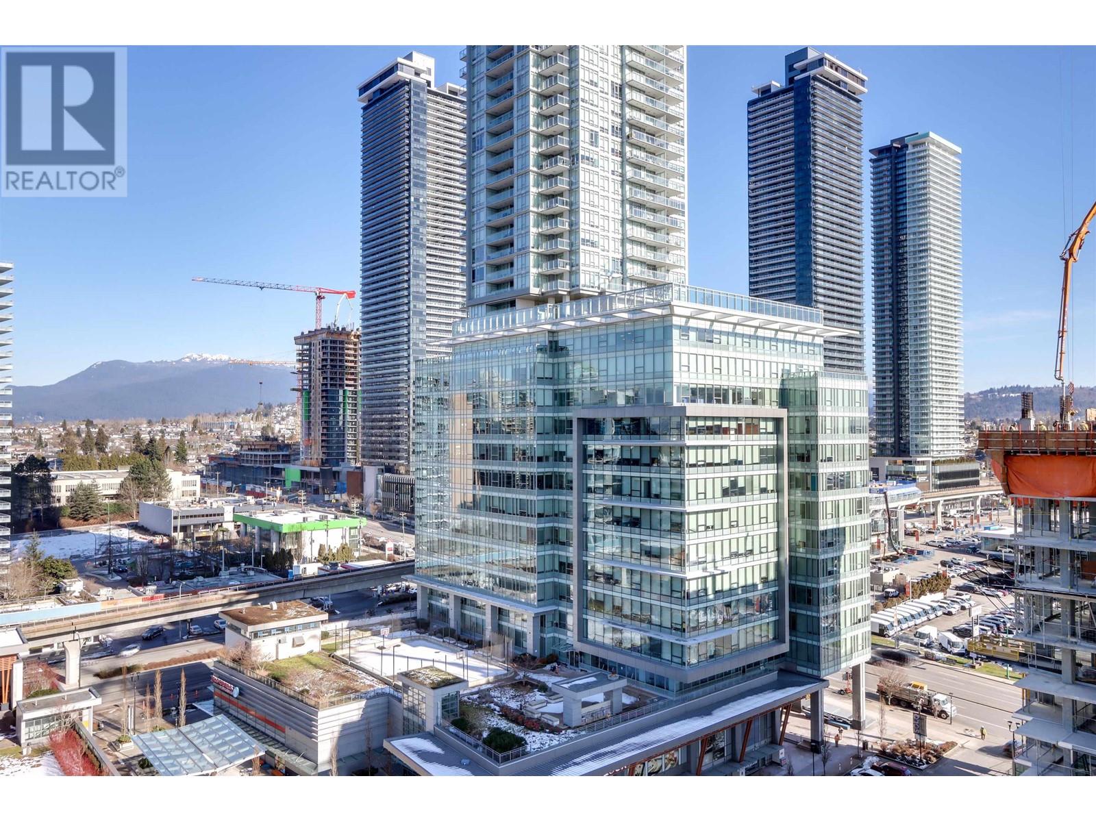 Listing Picture 31 of 35 : 1505 2085 SKYLINE COURT, Burnaby / 本拿比 - 魯藝地產 Yvonne Lu Group - MLS Medallion Club Member