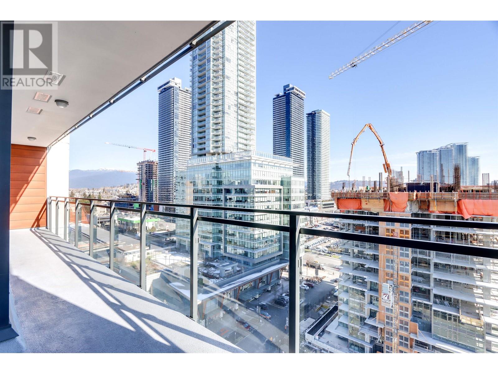 Listing Picture 30 of 35 : 1505 2085 SKYLINE COURT, Burnaby / 本拿比 - 魯藝地產 Yvonne Lu Group - MLS Medallion Club Member