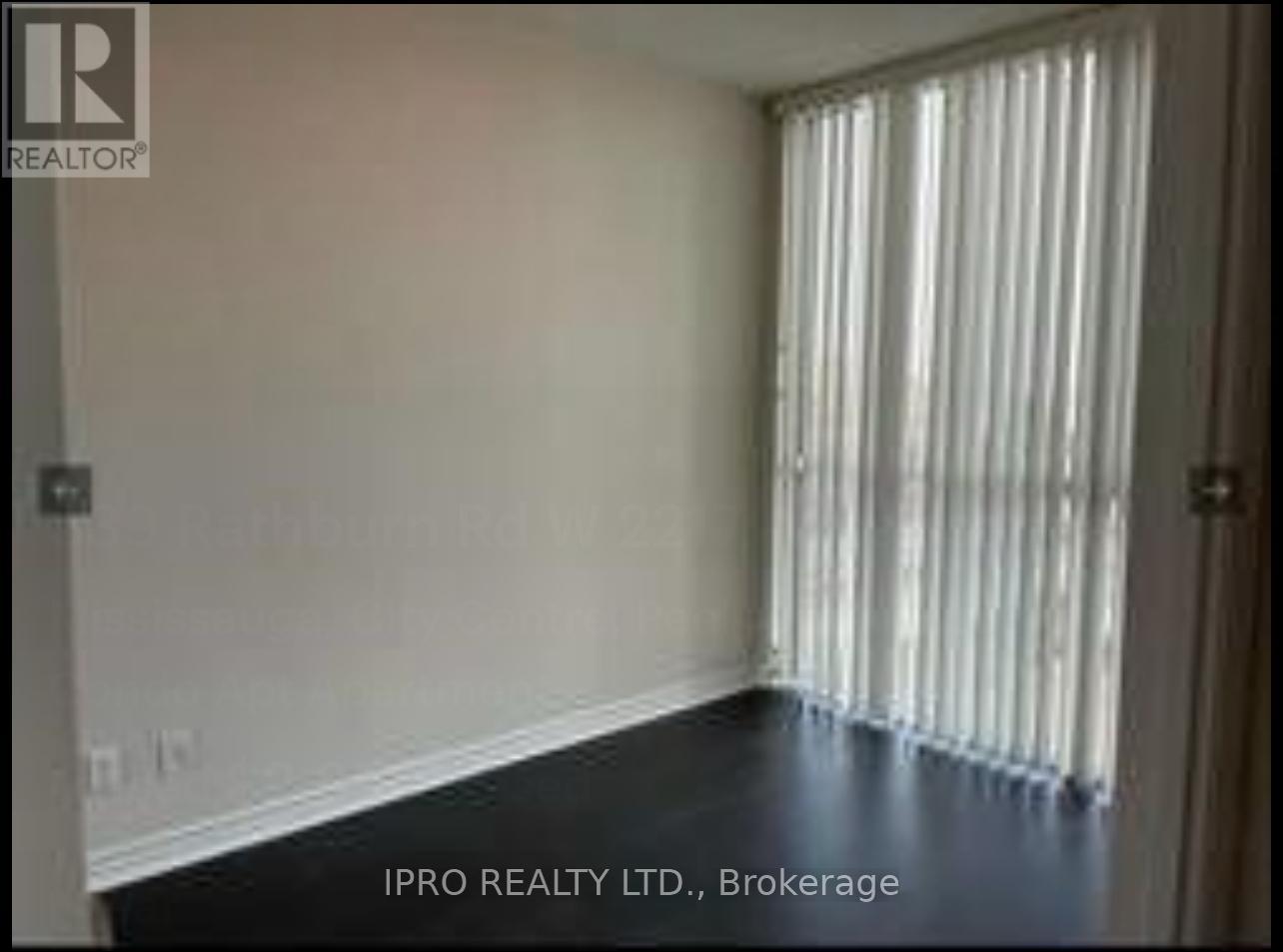 2217 - 339 Rathburn Road W, Mississauga, Ontario  L5B 0C8 - Photo 6 - W12008856