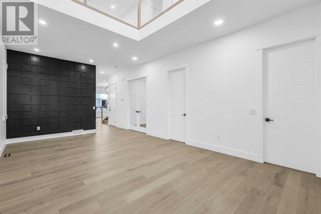 Property at 127 saddlepeace Manor NE image 4