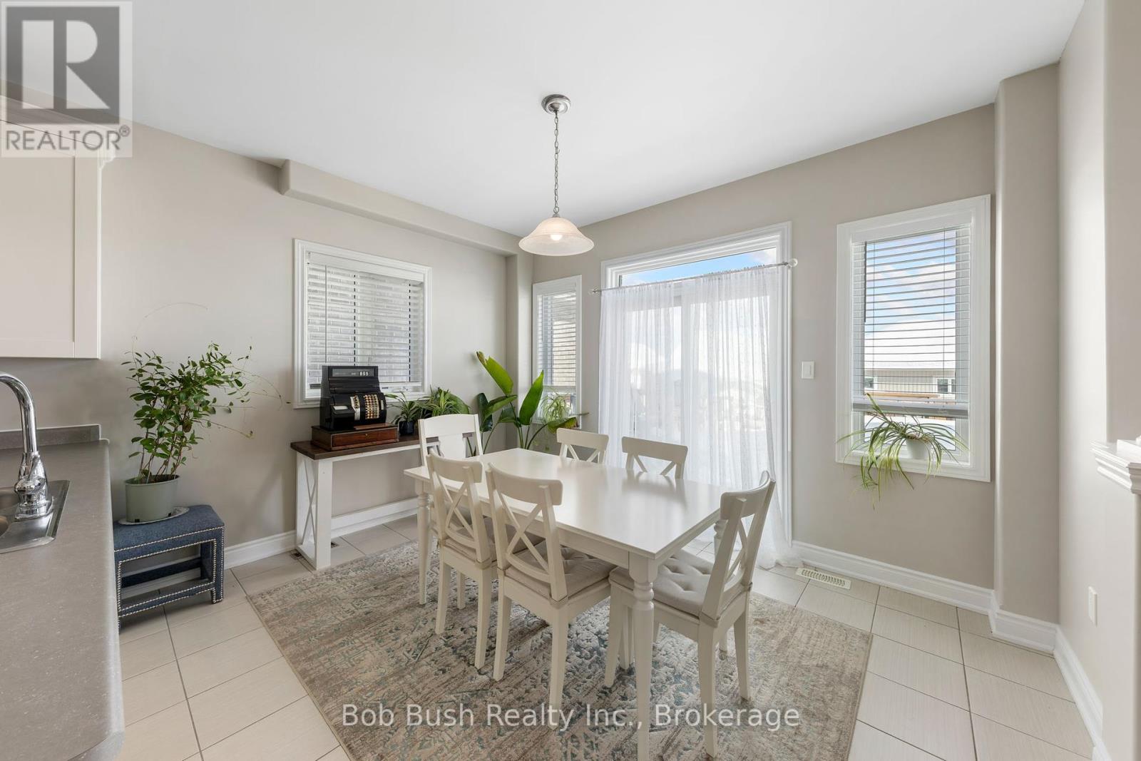 3067 Monarch Drive, Orillia, Ontario  L3V 8K3 - Photo 11 - S12008909