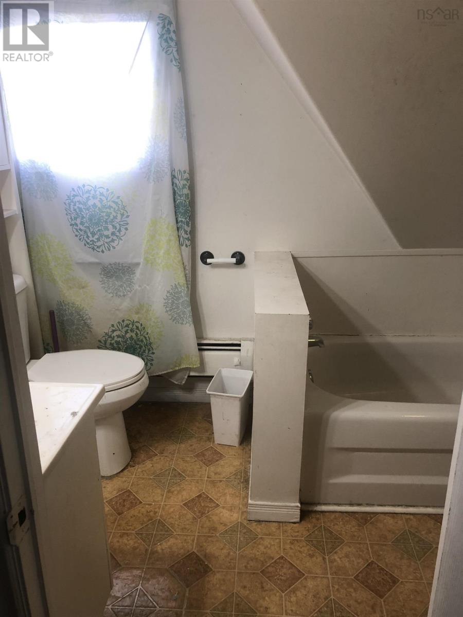 178 Mansfield Street, Glace Bay, Nova Scotia  B1A 3N8 - Photo 16 - 202502970