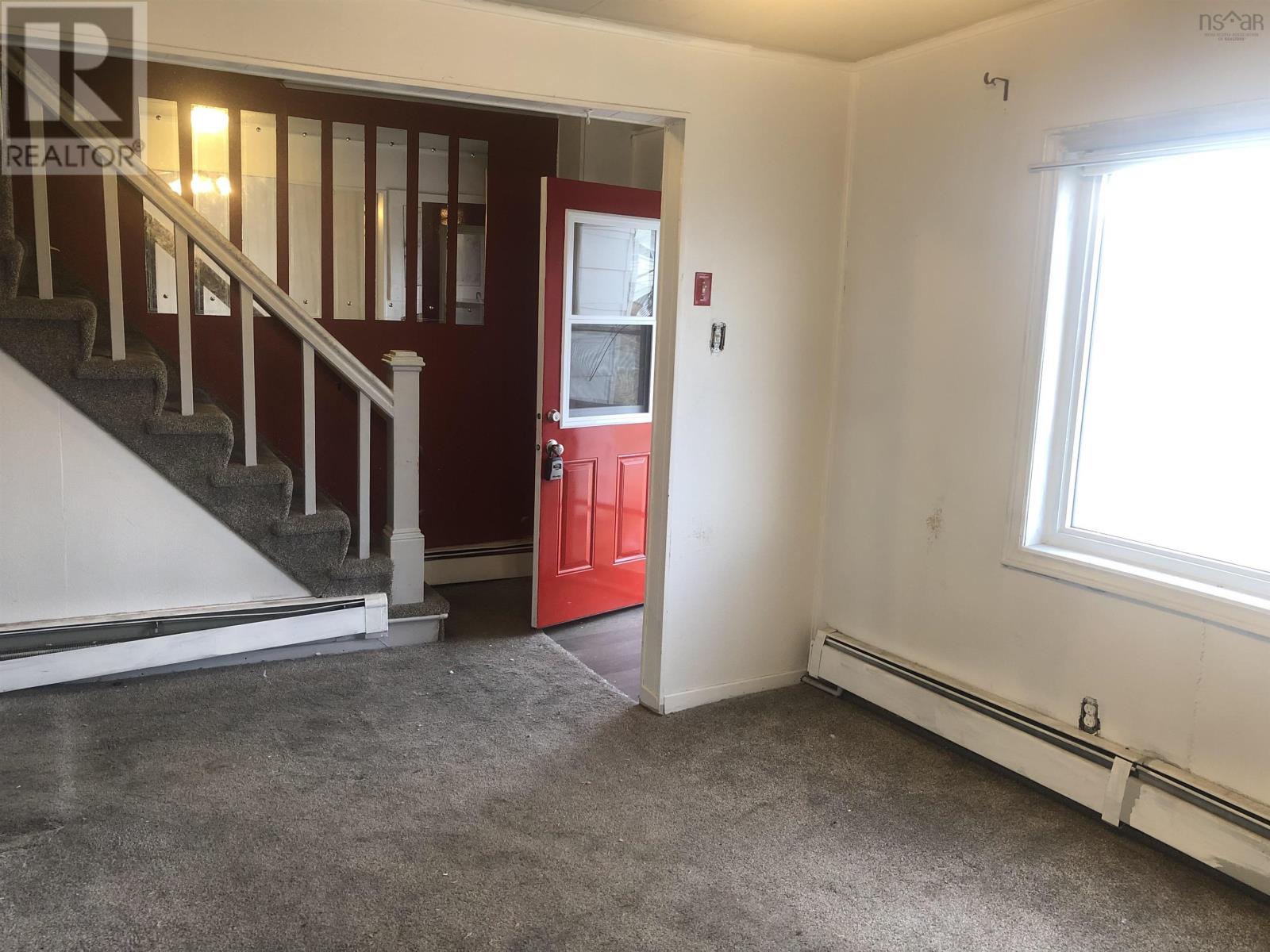 178 Mansfield Street, Glace Bay, Nova Scotia  B1A 3N8 - Photo 7 - 202502970