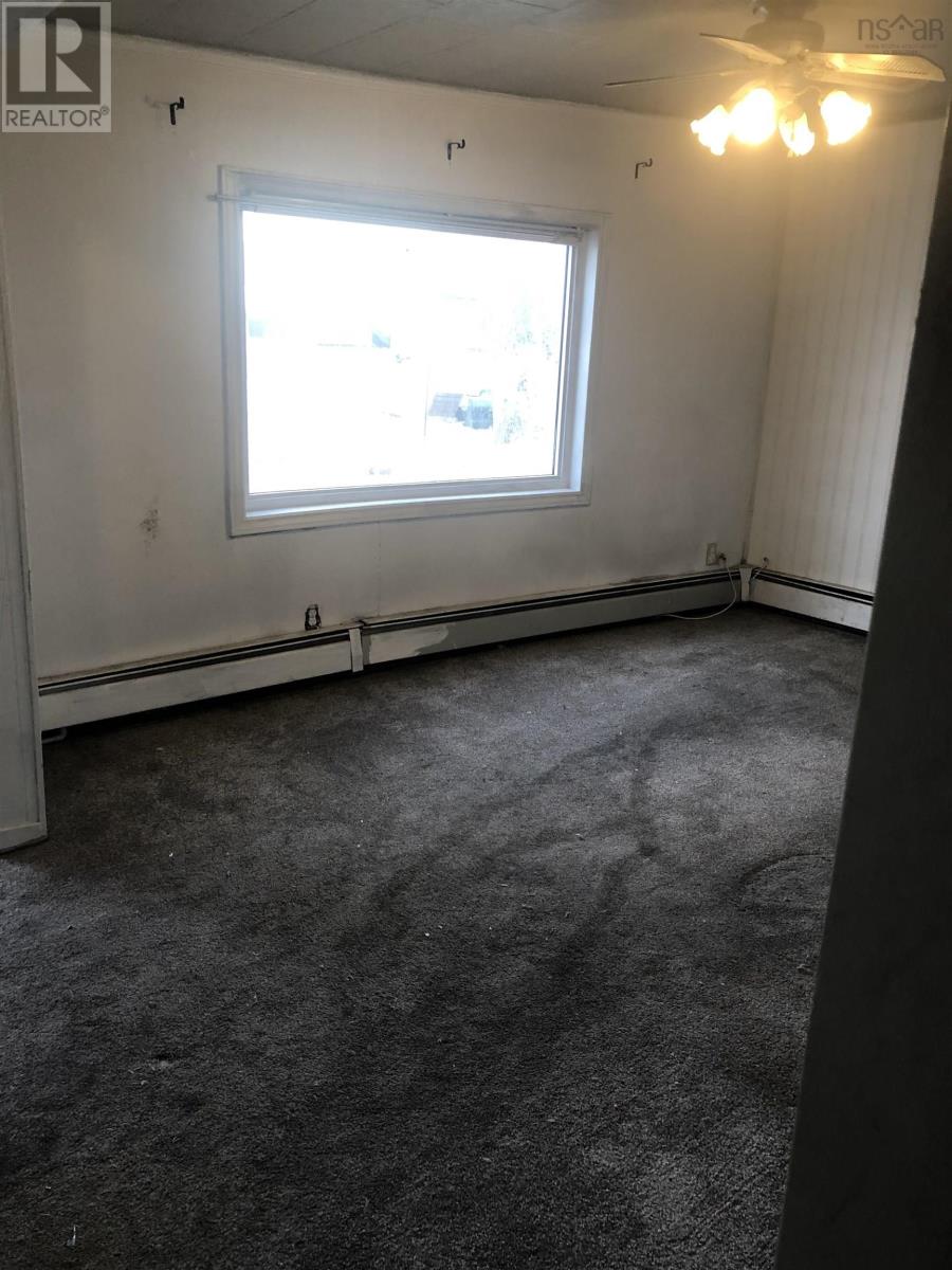 178 Mansfield Street, Glace Bay, Nova Scotia  B1A 3N8 - Photo 8 - 202502970