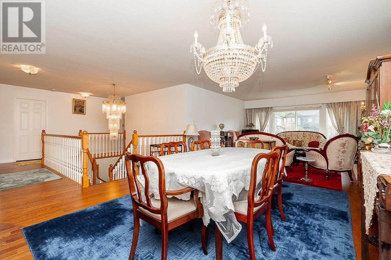 Property at 7823 ELWELL STREET image 4