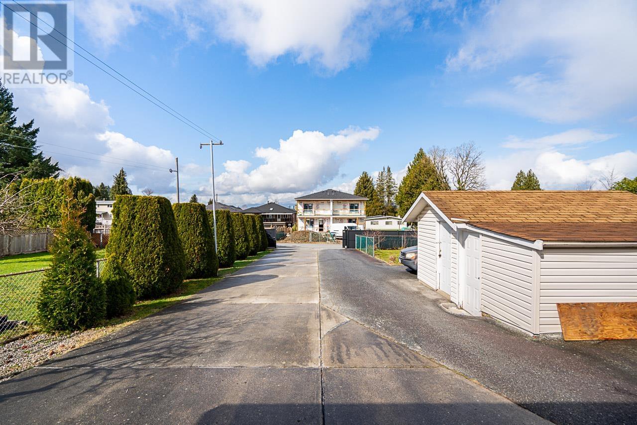 7823 Elwell Street, Burnaby, British Columbia  V5E 1M1 - Photo 36 - R2974785