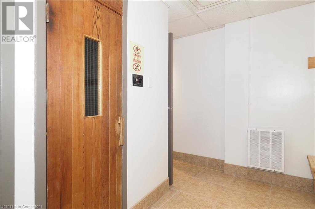 260 Sheldon Avenue N Unit# 103, Kitchener, Ontario  N2H 6P2 - Photo 32 - 40704791