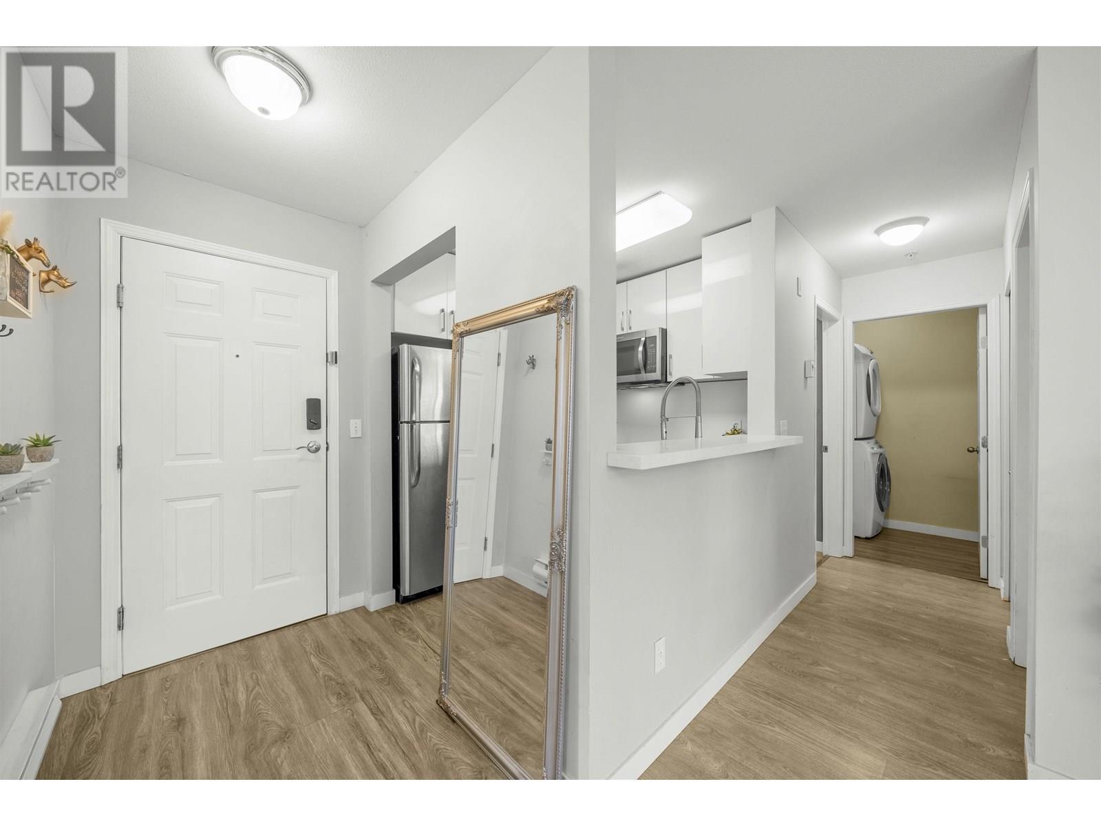408 1145 Heffley Crescent, Coquitlam, British Columbia  V3B 7Z3 - Photo 8 - R2974033