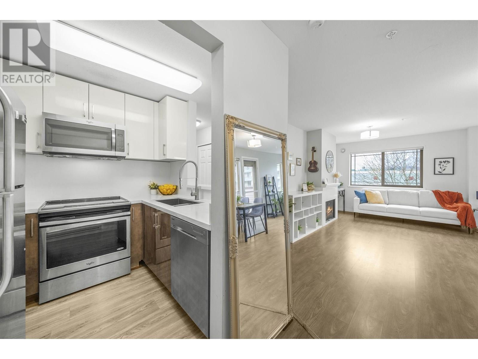408 1145 Heffley Crescent, Coquitlam, British Columbia  V3B 7Z3 - Photo 2 - R2974033