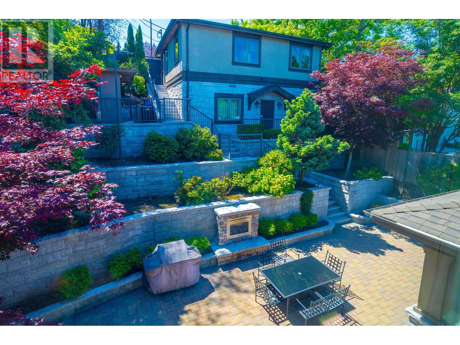 Listing Picture 39 of 40 : 4085 PUGET DRIVE, Vancouver / 溫哥華 - 魯藝地產 Yvonne Lu Group - MLS Medallion Club Member