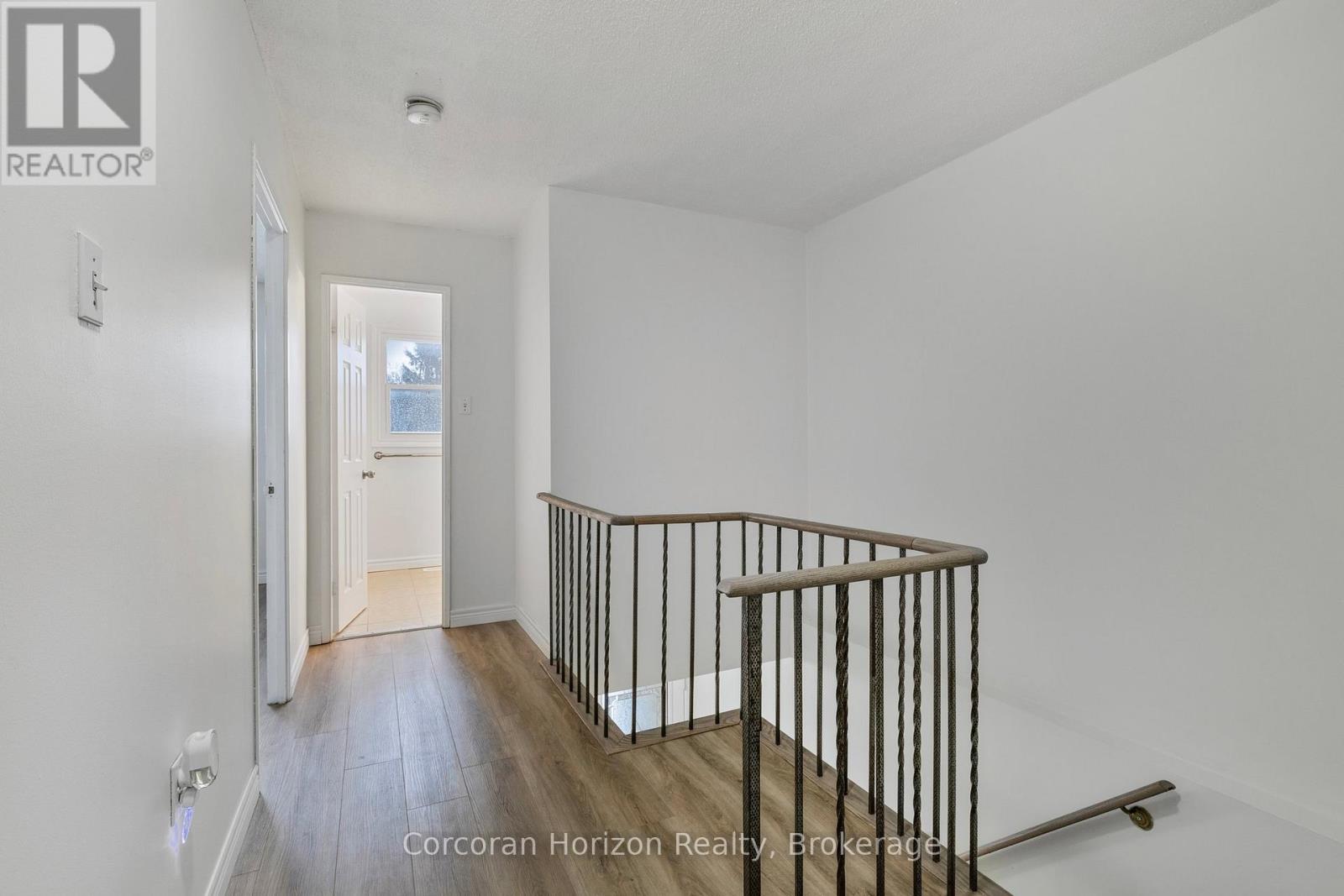 28 Fox Run, Barrie, Ontario  L4N 5L5 - Photo 23 - S12008992