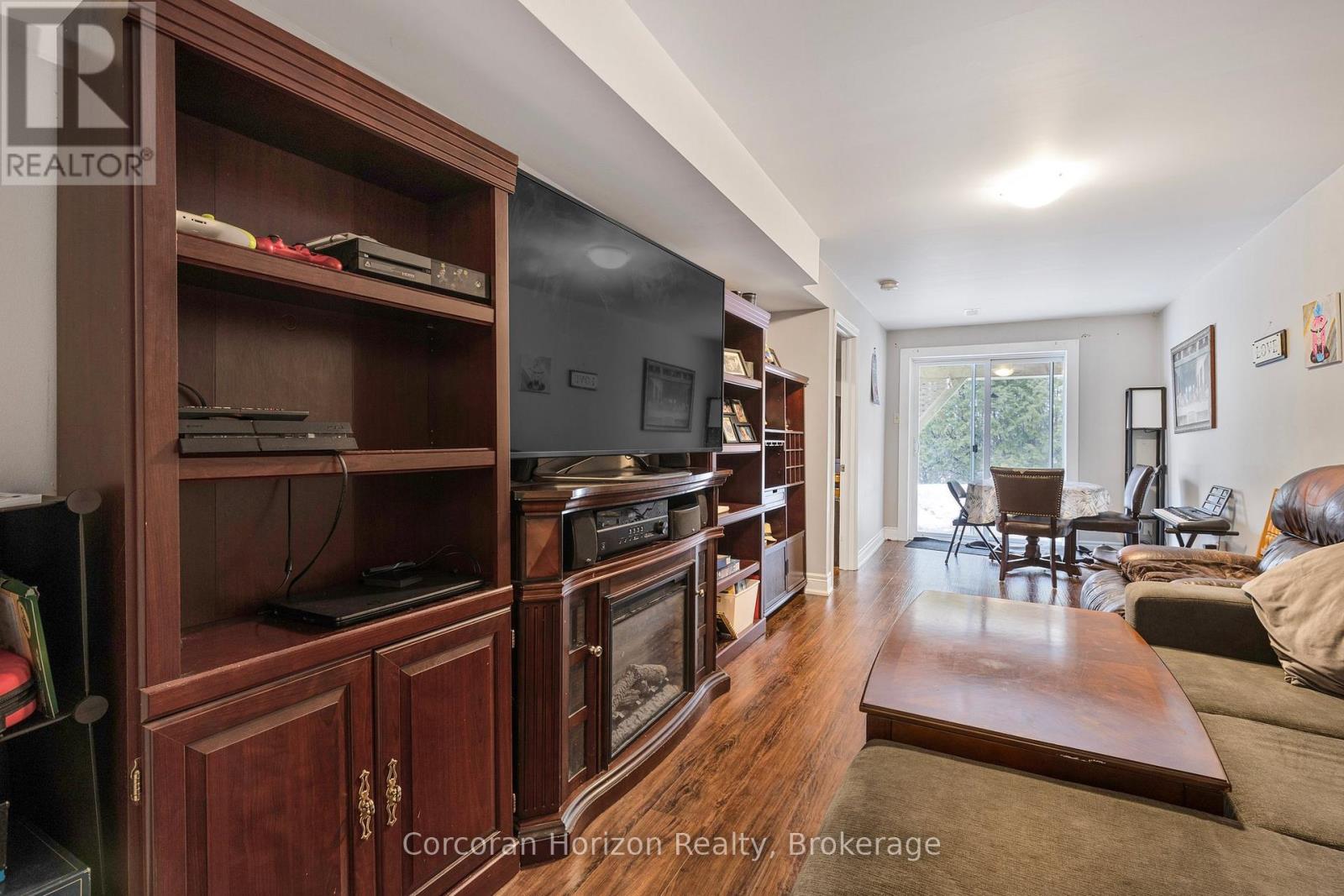 28 Fox Run, Barrie, Ontario  L4N 5L5 - Photo 37 - S12008992