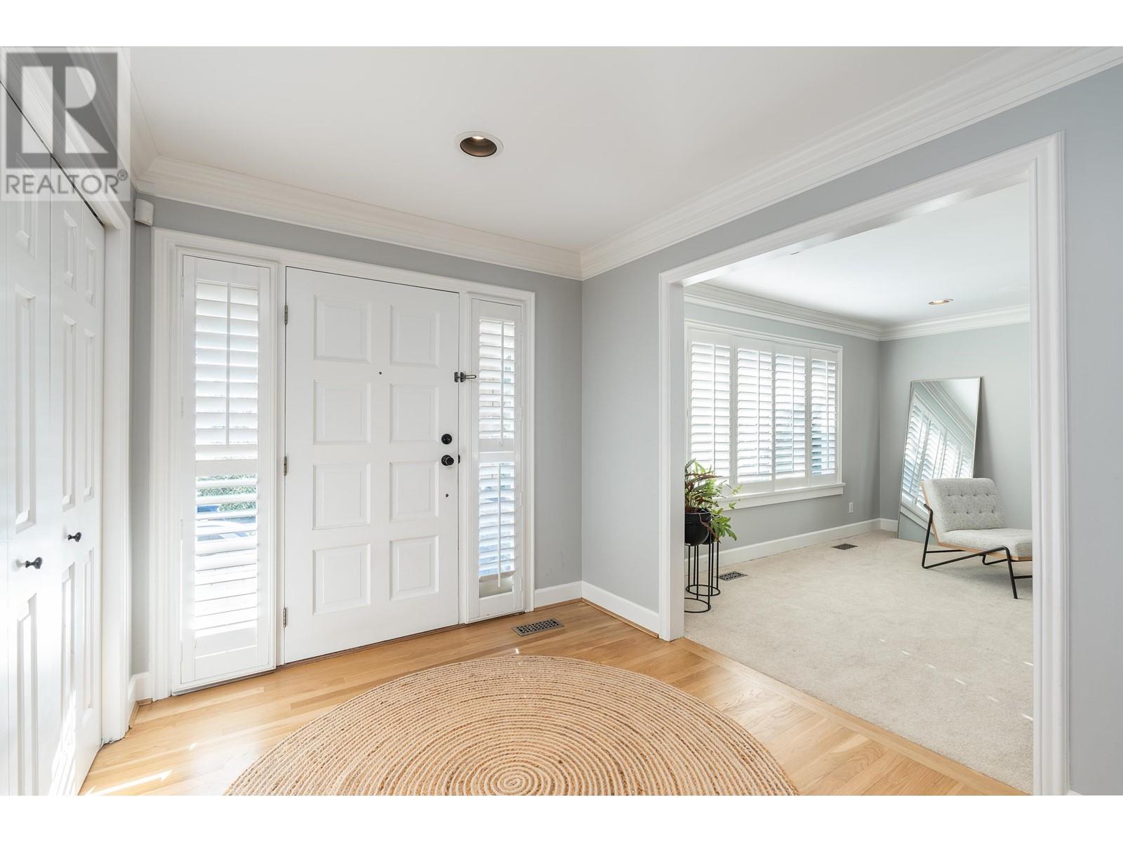 4629 Caulfeild Drive, West Vancouver, British Columbia  V7W 1E9 - Photo 2 - R2968843