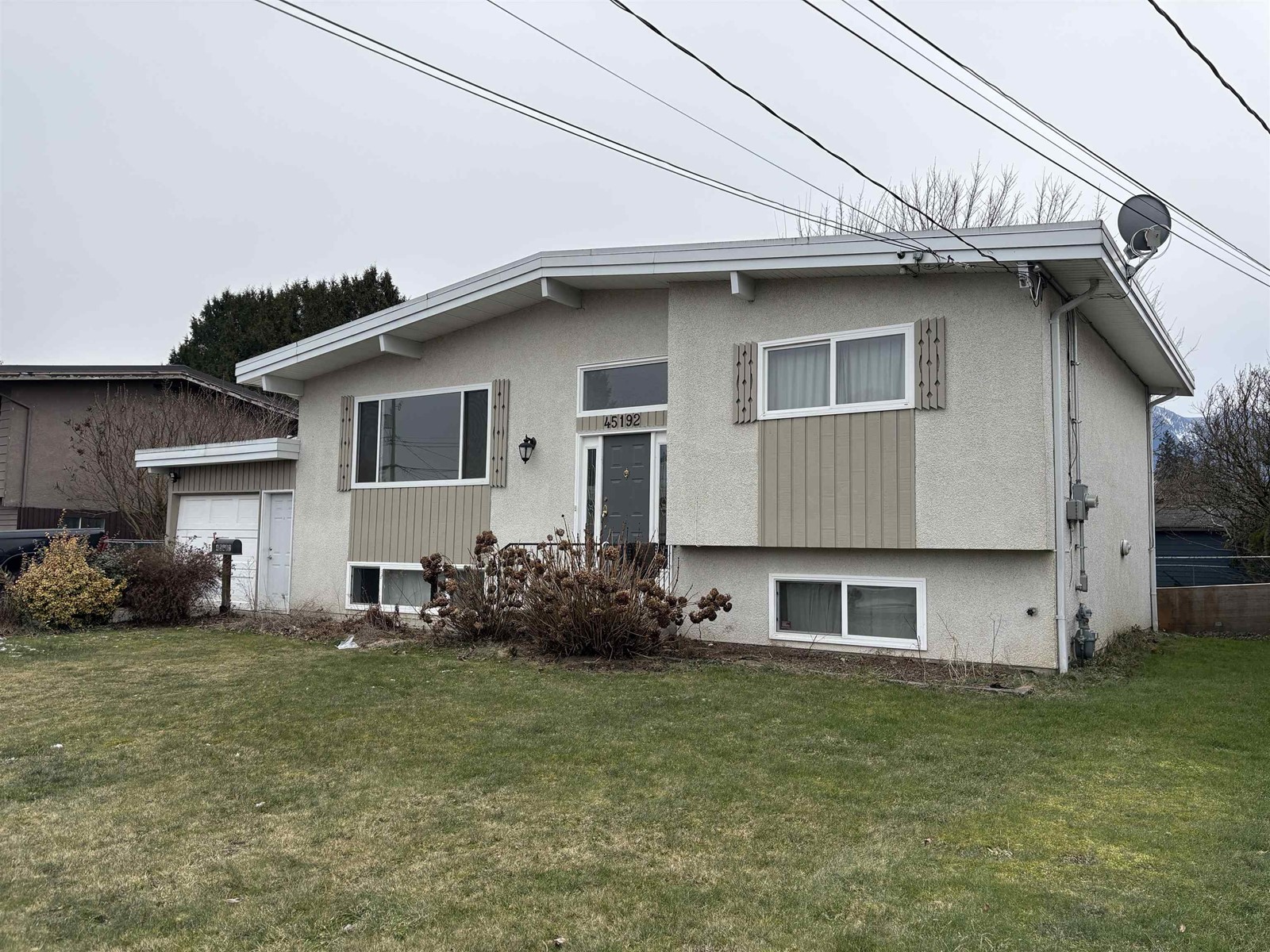 Property at 45192 MONTCALM ROAD image 1