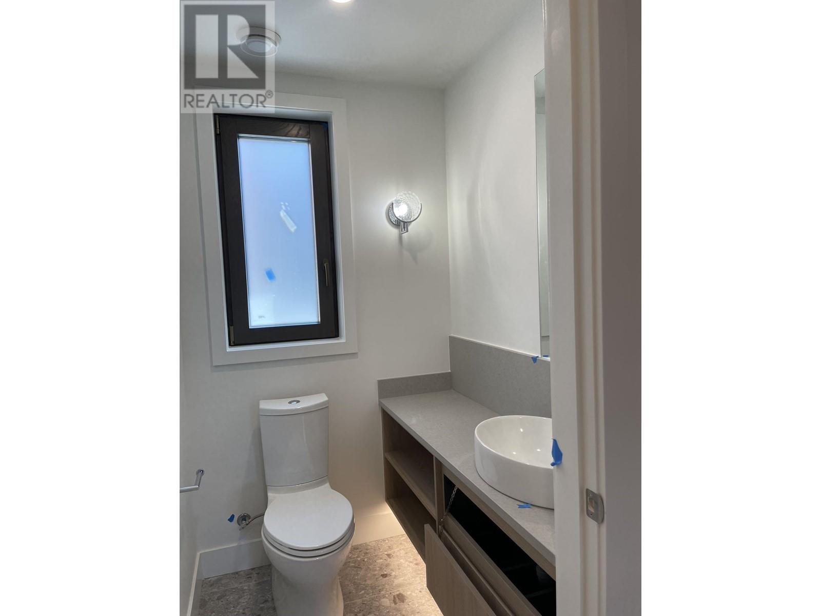 625x Oak Street, Vancouver, British Columbia  V6M 2W4 - Photo 7 - R2971271