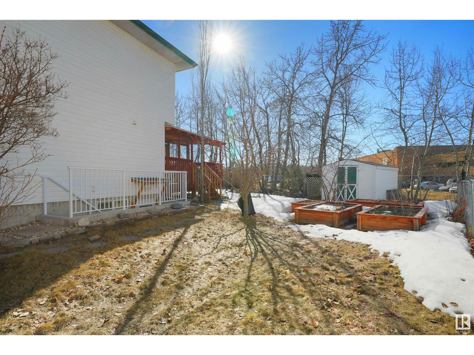 Property at 464 RAINBOW CR image 4