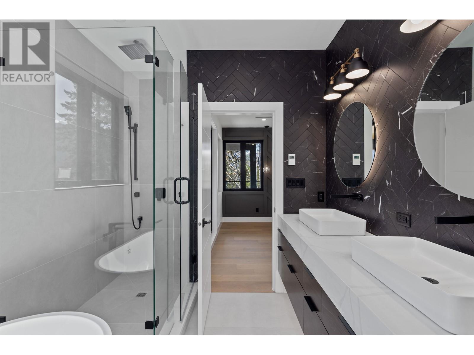 1608 Sisqa Peak Drive, Pemberton, British Columbia  V0N 2L1 - Photo 27 - R2960032