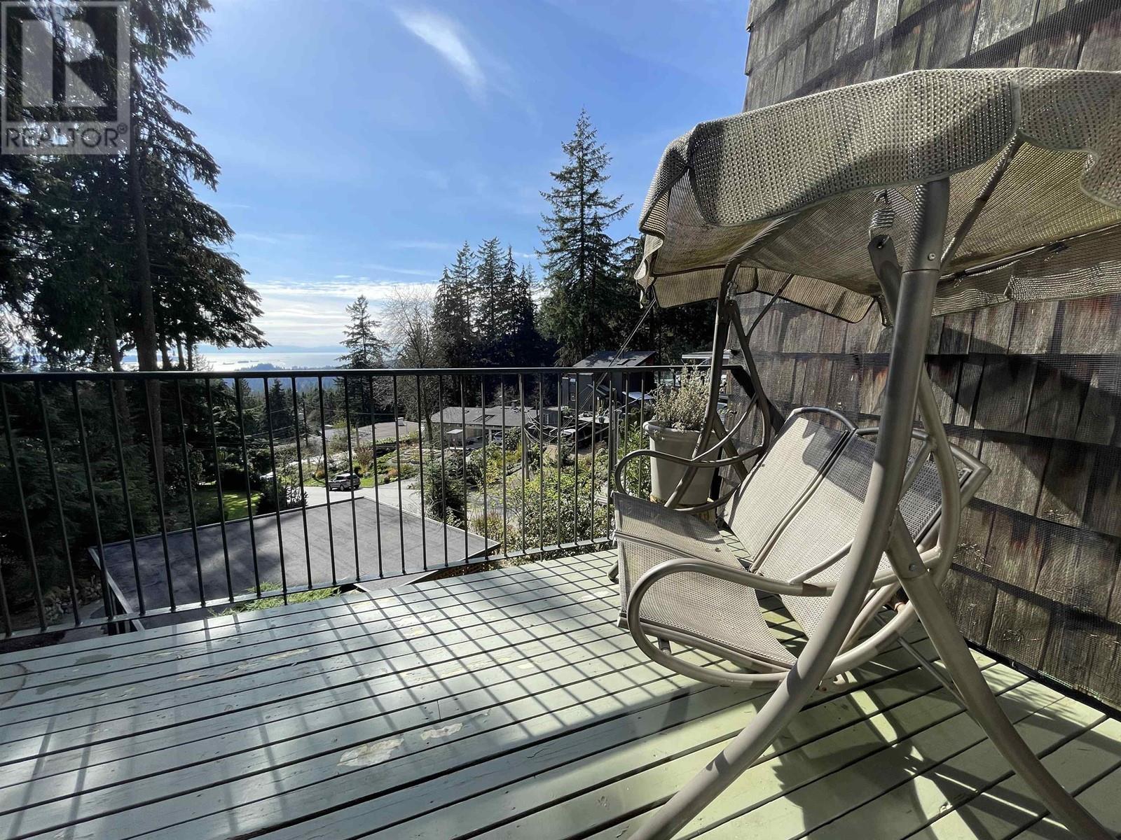 550 Ventura Crescent, North Vancouver, British Columbia  V7N 3G9 - Photo 13 - R2970880