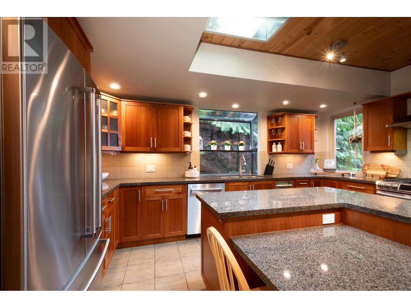 550 Ventura Crescent, North Vancouver, British Columbia  V7N 3G9 - Photo 21 - R2970880