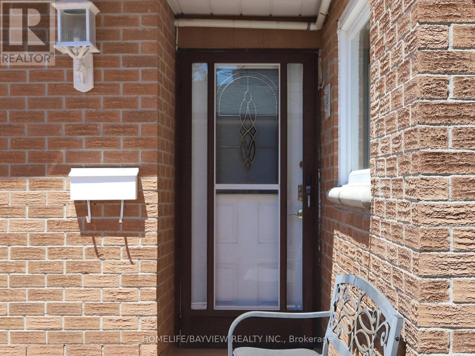 Property at 123 KERSEY CRESCENT image 3