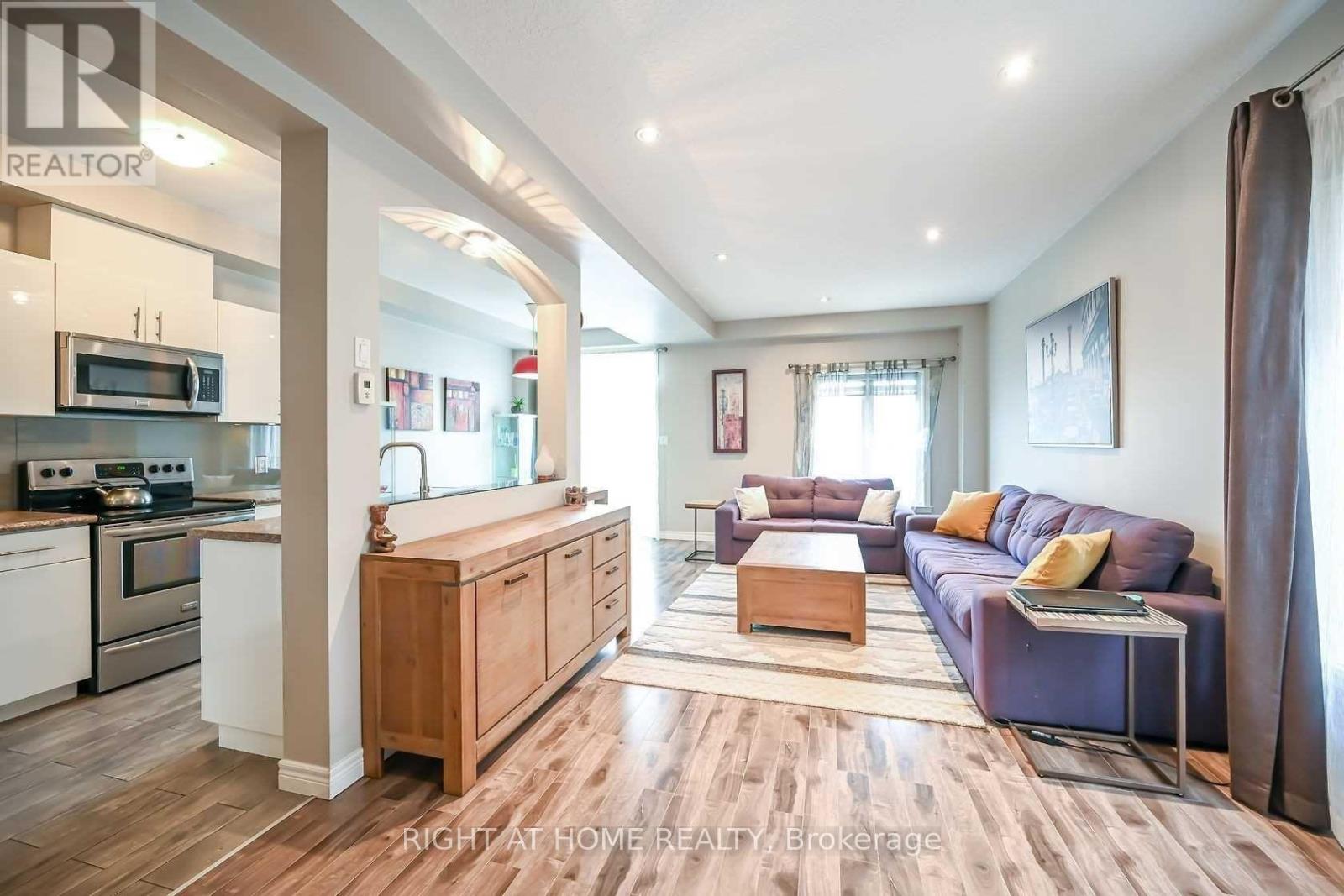 96 Highgate Drive, Hamilton, Ontario  L8J 0C2 - Photo 10 - X12009021