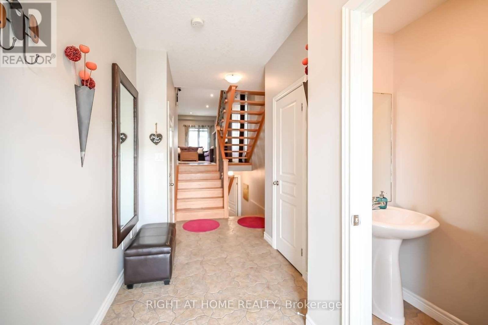 96 Highgate Drive, Hamilton, Ontario  L8J 0C2 - Photo 24 - X12009021