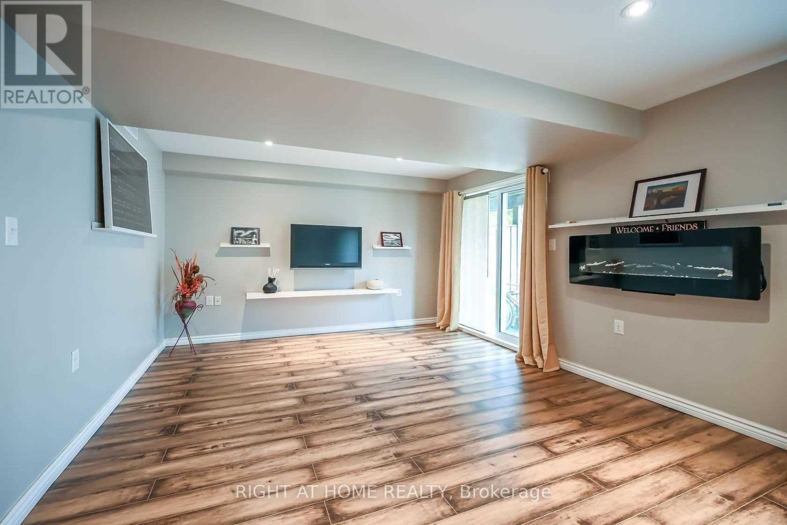 96 Highgate Drive, Hamilton, Ontario  L8J 0C2 - Photo 26 - X12009021