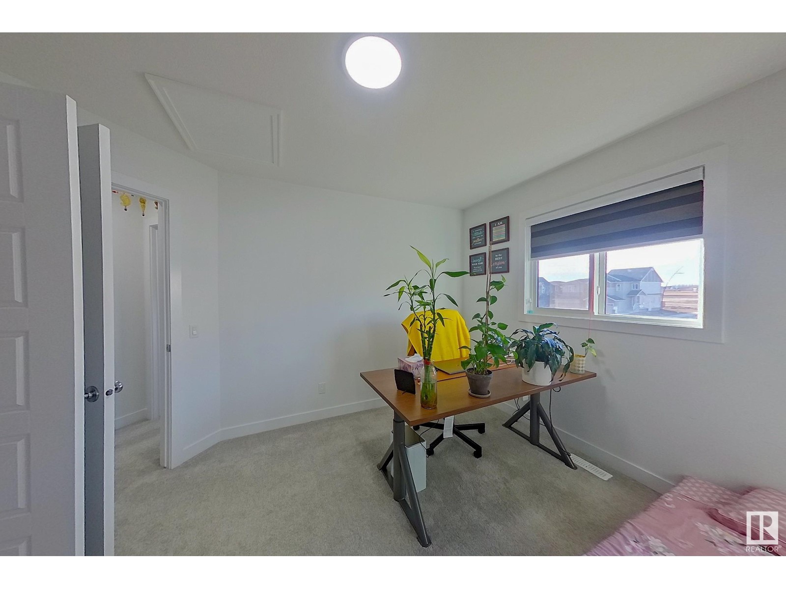 Property at 2508 193 ST NW image 2