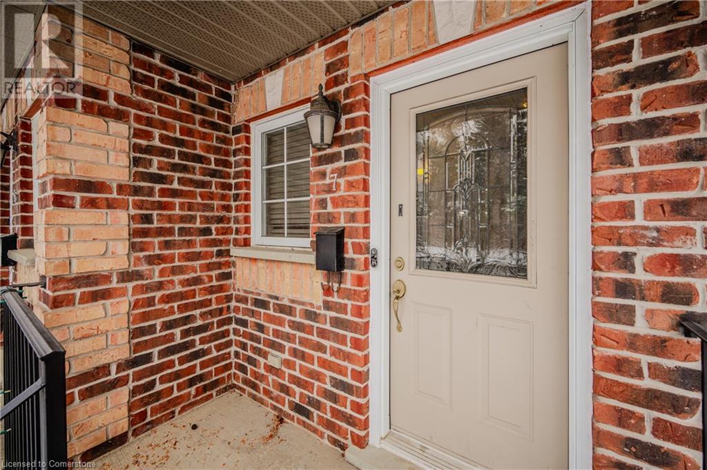 Property at 76 WOOLWICH Street Unit# 7 image 3