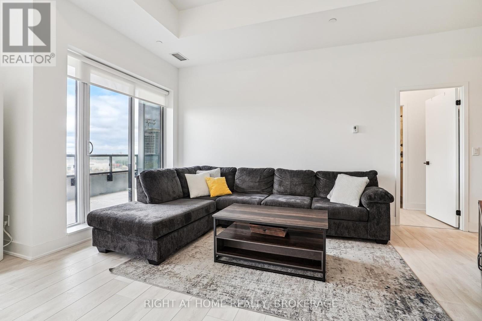 436 - 2485 Taunton Road, Oakville, Ontario  L6H 3R8 - Photo 9 - W12009051