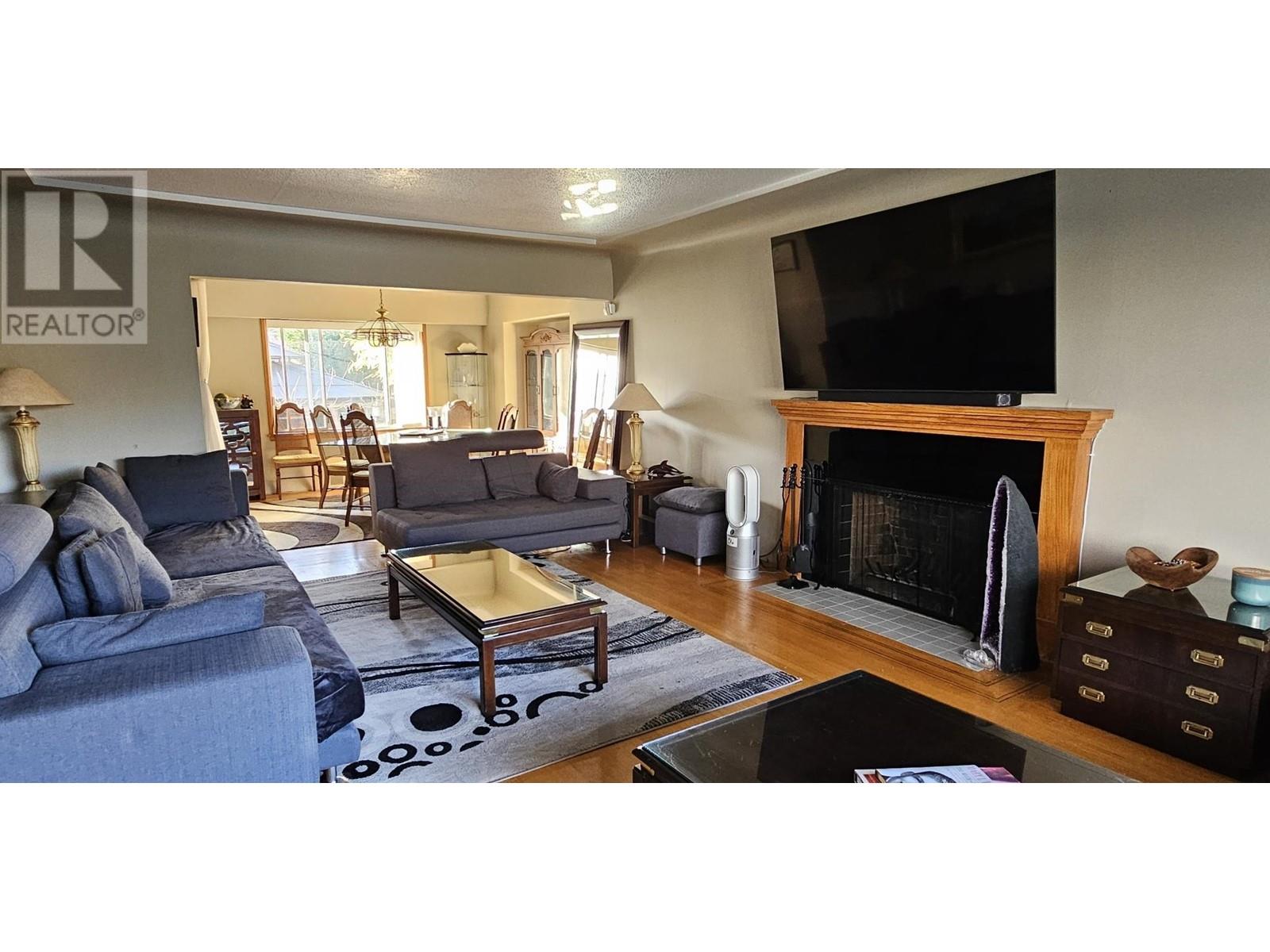 Listing Picture 7 of 33 : 5325 ASH STREET, Vancouver / 溫哥華 - 魯藝地產 Yvonne Lu Group - MLS Medallion Club Member