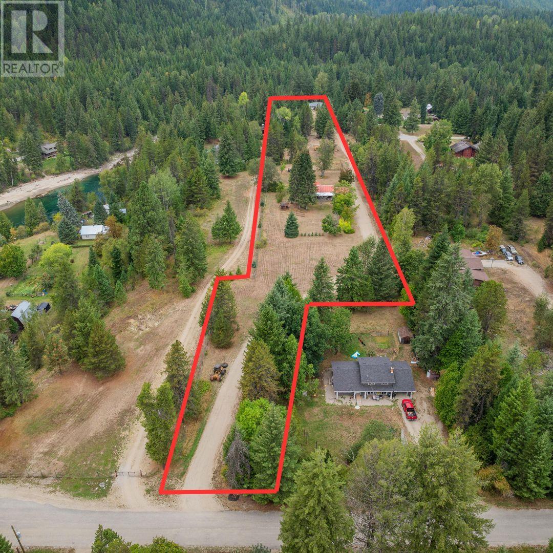 2697 Osachoff Road, South Slocan, British Columbia  V0G 2G0 - Photo 3 - 2479557