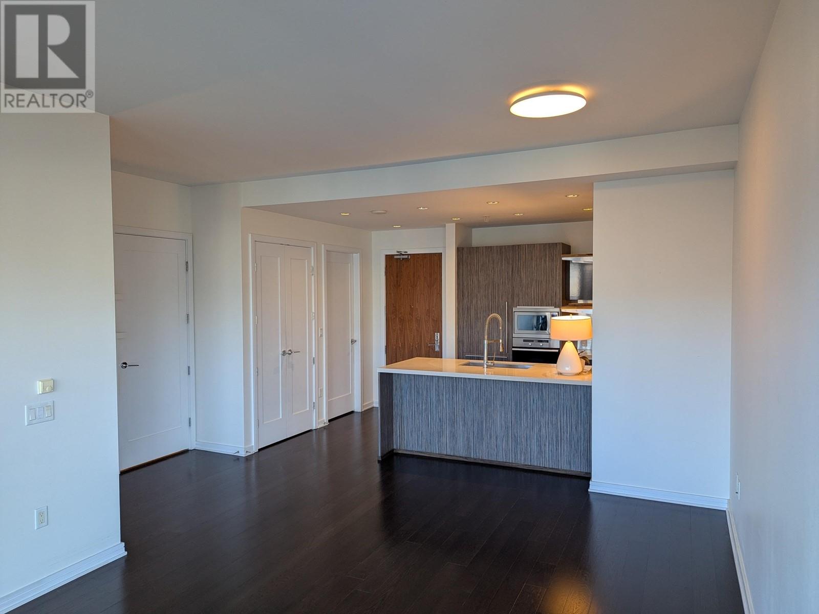 Listing Picture 8 of 10 : 601 1616 COLUMBIA STREET, Vancouver / 溫哥華 - 魯藝地產 Yvonne Lu Group - MLS Medallion Club Member