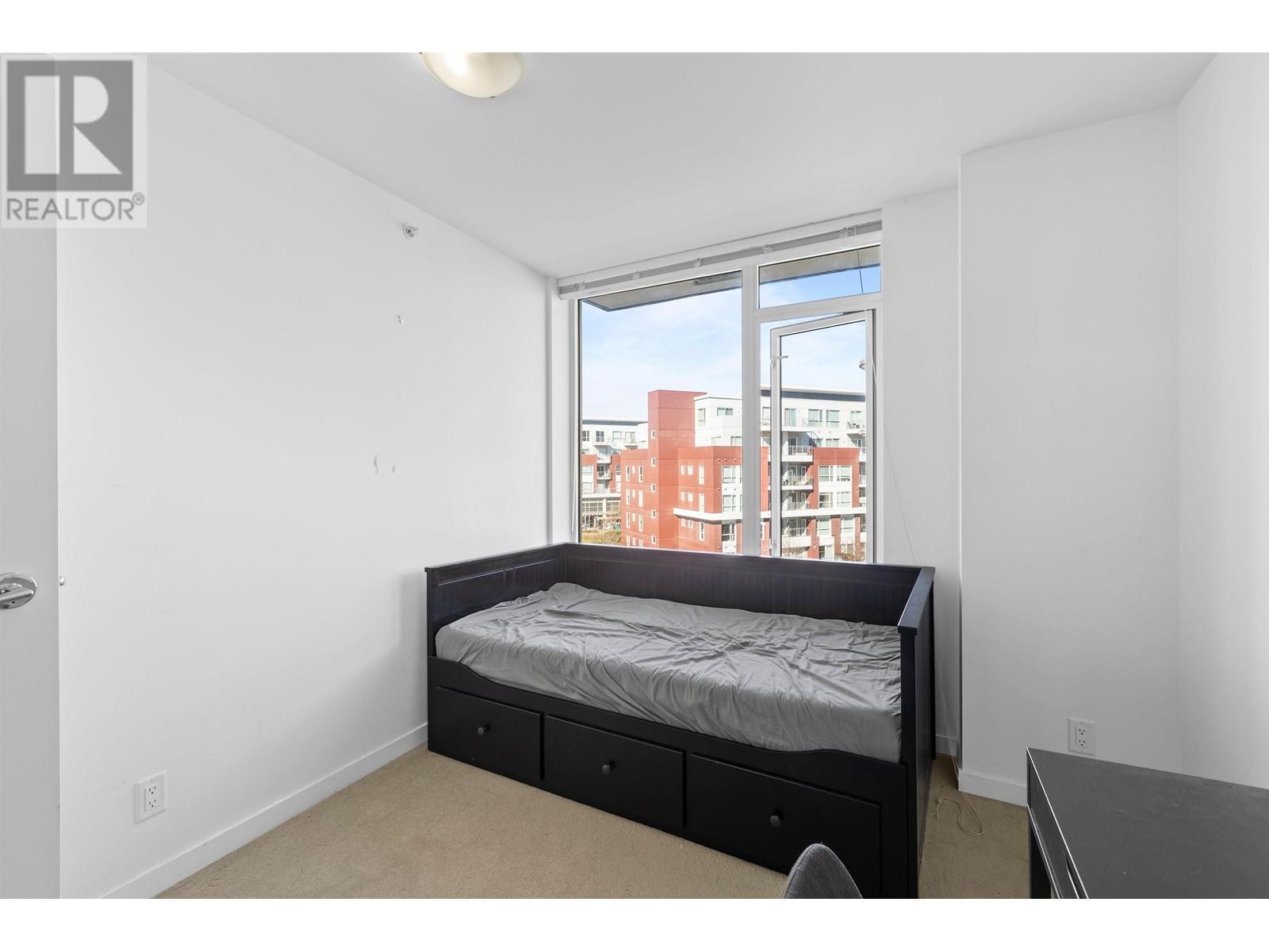 Listing Picture 11 of 28 : 611 7688 ALDERBRIDGE WAY, Richmond / 烈治文 - 魯藝地產 Yvonne Lu Group - MLS Medallion Club Member