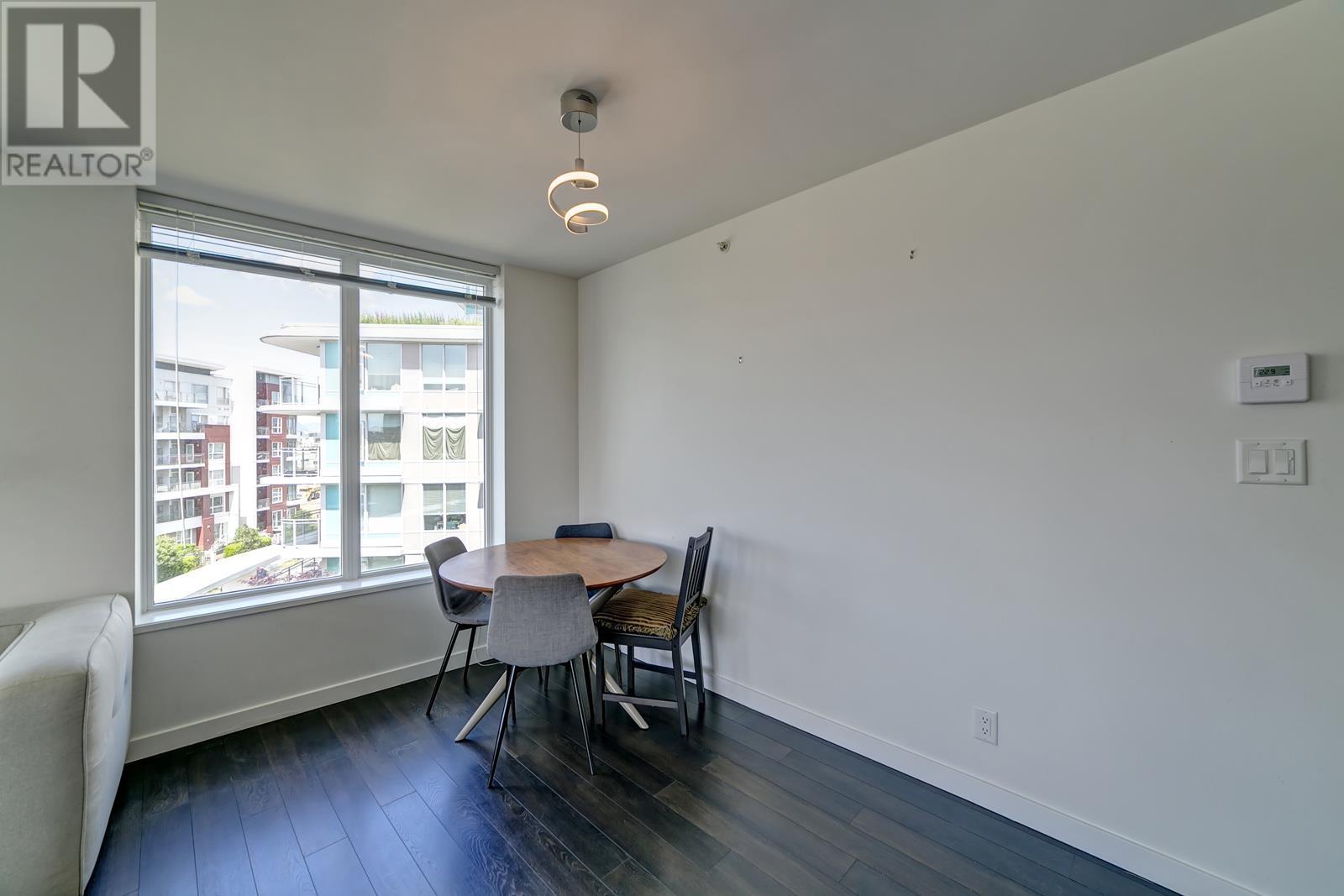 Listing Picture 25 of 28 : 611 7688 ALDERBRIDGE WAY, Richmond / 烈治文 - 魯藝地產 Yvonne Lu Group - MLS Medallion Club Member