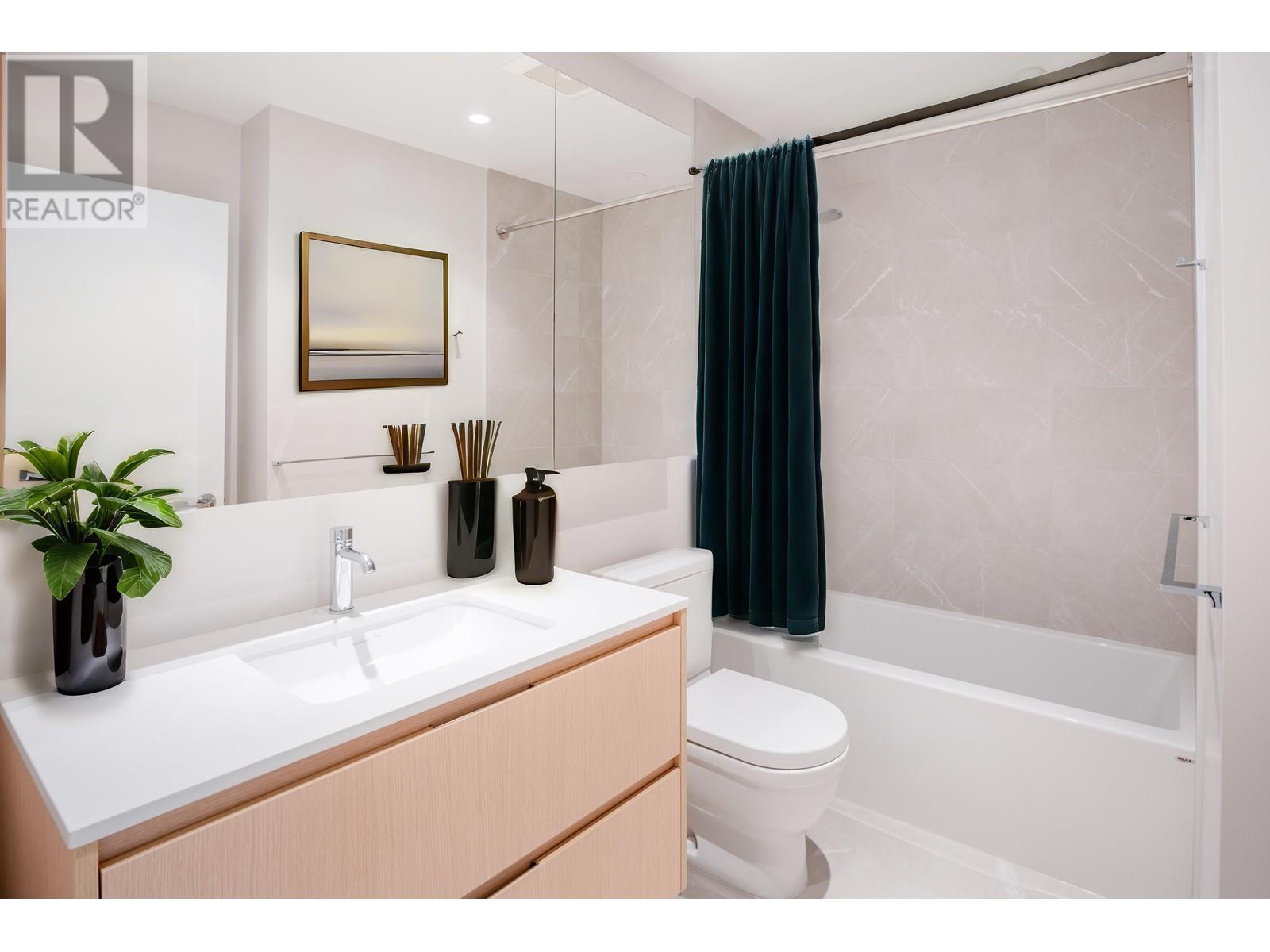 109 1500 Fern Street, North Vancouver, British Columbia  V7J 0E6 - Photo 12 - R2954945