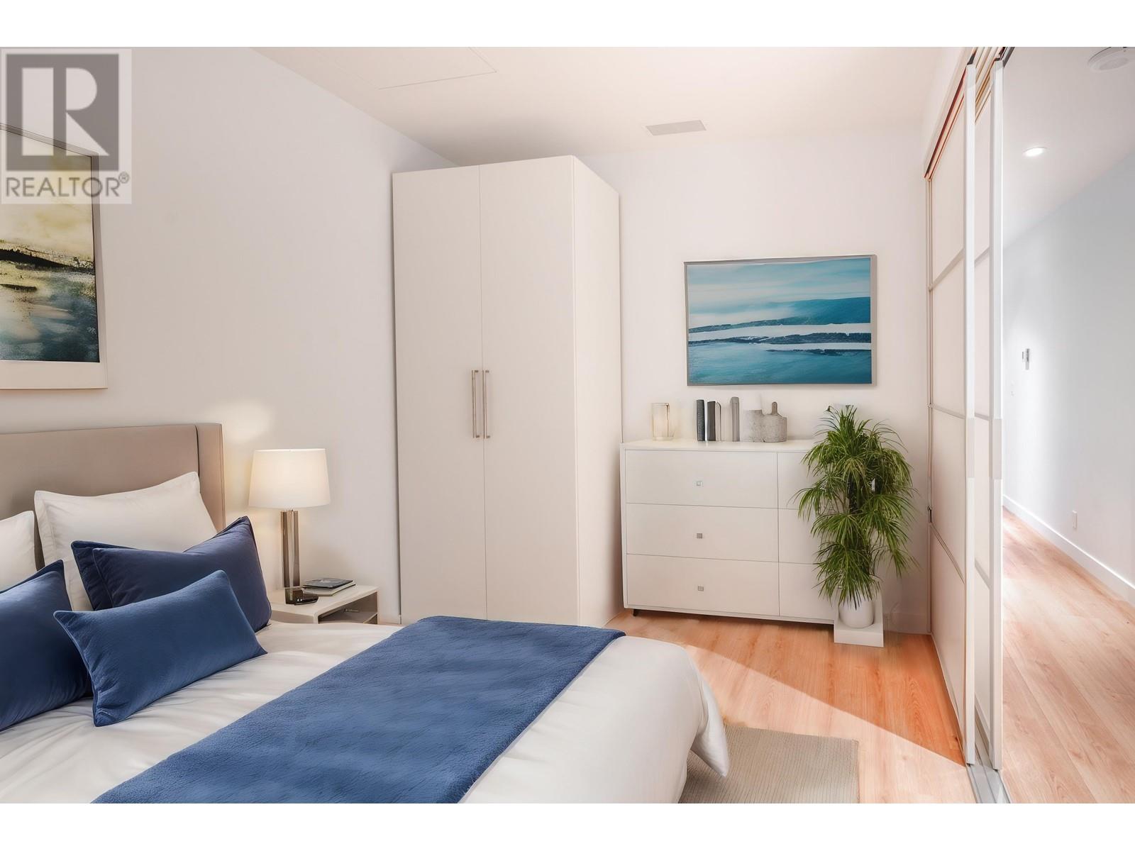 109 1500 Fern Street, North Vancouver, British Columbia  V7J 0E6 - Photo 10 - R2954945